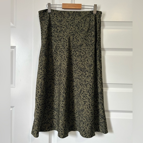 Halston Paisley Print Green and Black Y2K A-line Skirt - Picture 1 of 5